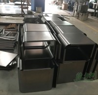 戶(hù)外分類(lèi)垃圾桶工廠(chǎng)制作圖